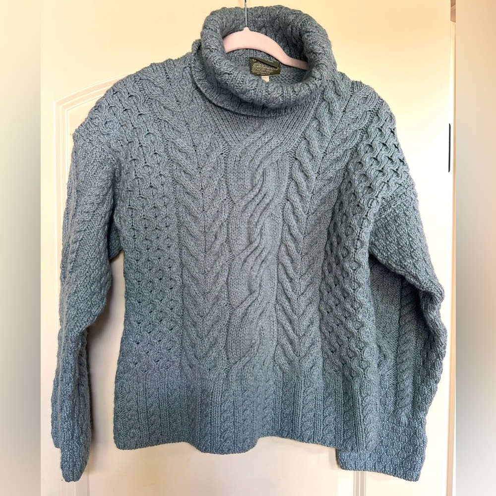 Women's Beautiful Soft Irish Wool Cable Knit Sweater